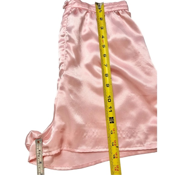 Vintage Pajamas 2 Piece Set Pink Satin Top Shorts Size Medium - Picture 9 of 9